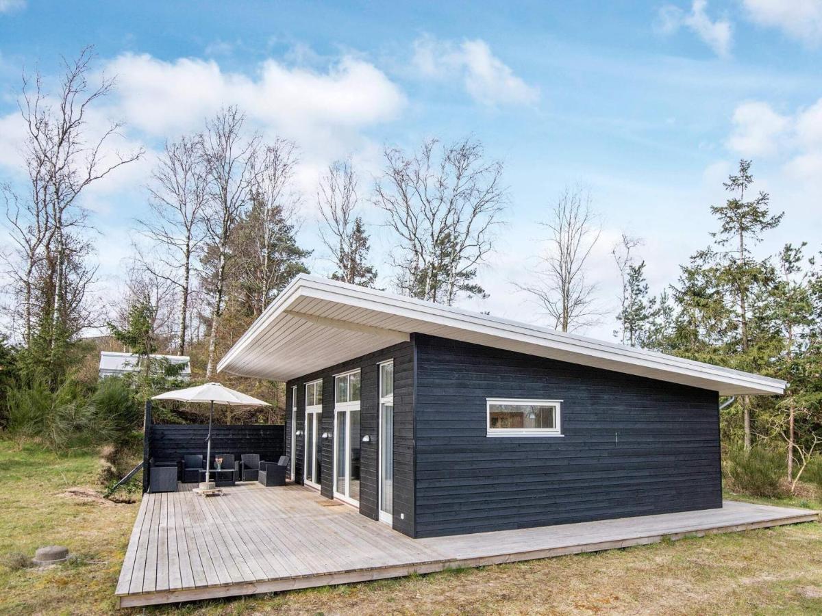 5 Star Holiday Home In Knebel Exteriör bild