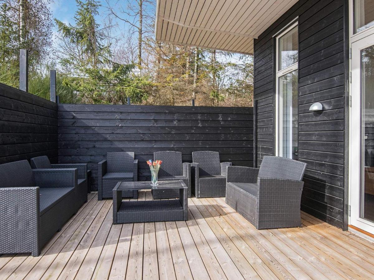 5 Star Holiday Home In Knebel Exteriör bild