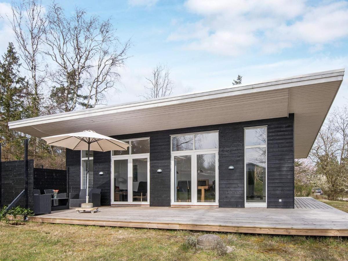 5 Star Holiday Home In Knebel Exteriör bild