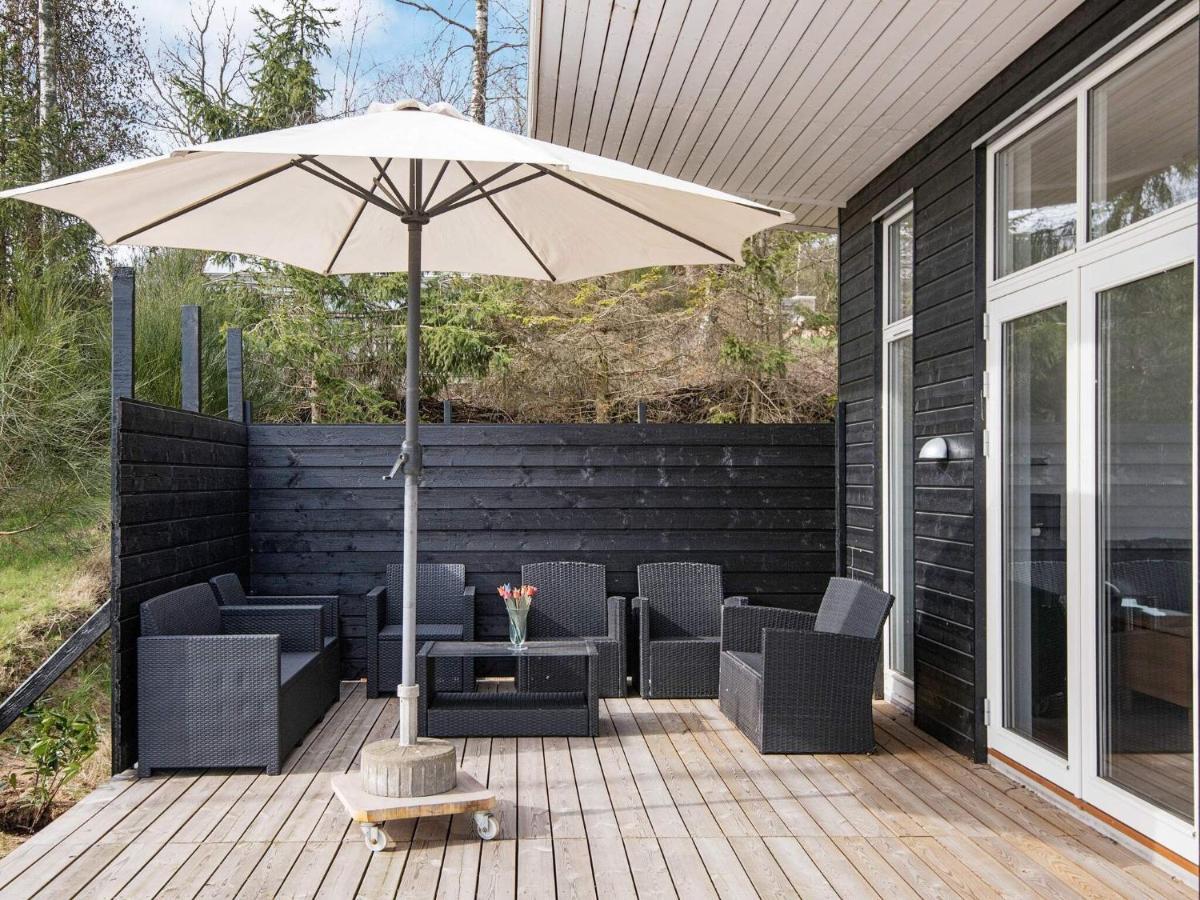 5 Star Holiday Home In Knebel Exteriör bild