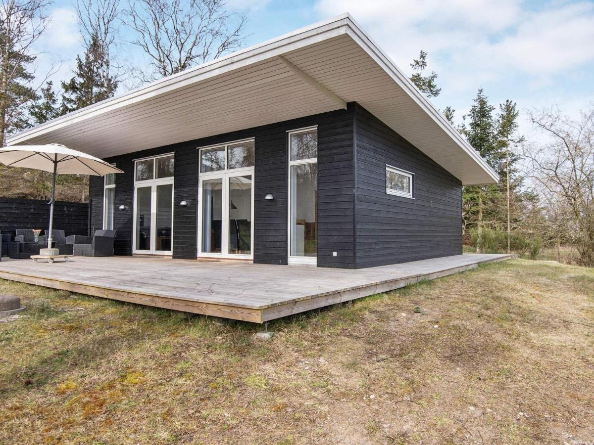 5 Star Holiday Home In Knebel Exteriör bild